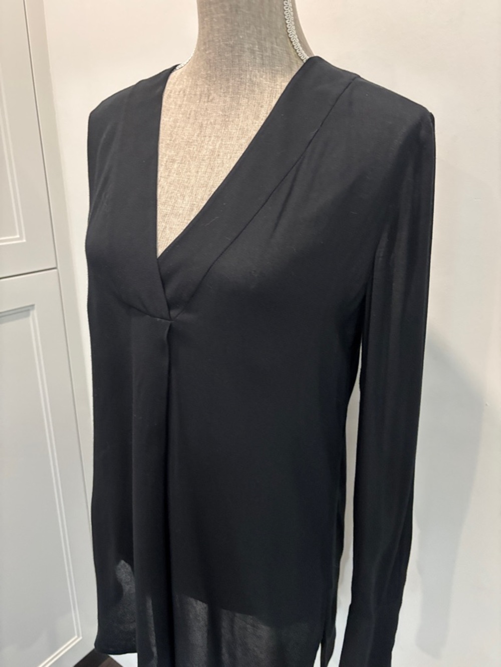 Vince Black V-Neck Blouse Semi Sheer Long Sleeve Minimalist Size S - Picture 3 of 15